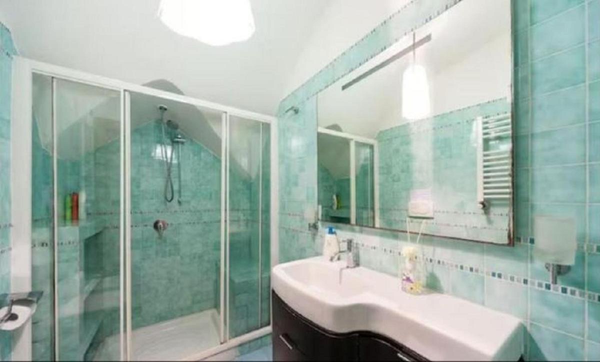 רומא Lovely Basement Trevi Fountain מראה חיצוני תמונה